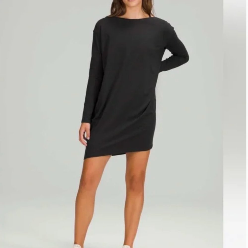 Lululemon Back In Action Long Sleeve Dress Black Size 10